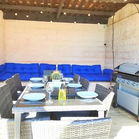 Villa 105m2, Piscine, 5 Min Des Golfs, Proche Centre